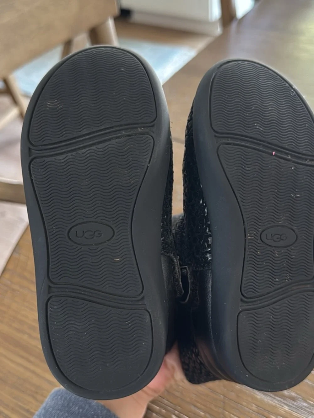 UGG kids size 9 Black Heart-Pattern Ankle Boots
